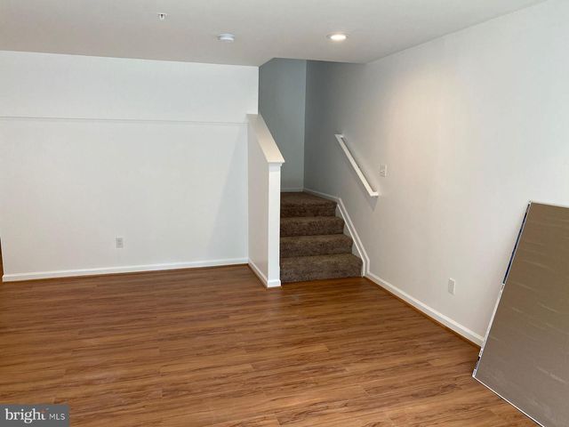 3565 EAGLE RIDGE DR, Woodbridge, VA 22191
