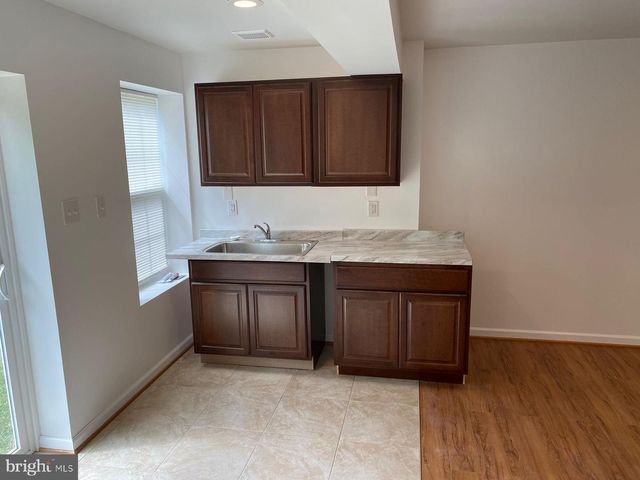 3565 EAGLE RIDGE DR, Woodbridge, VA 22191