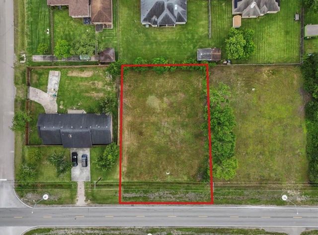 5003 Fm 1764, La Marque, TX 77568