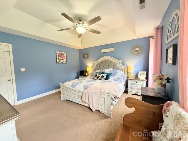 5360 Stonegate Farm Drive, Granite Falls, NC 28630