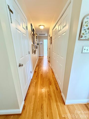 5360 Stonegate Farm Drive, Granite Falls, NC 28630