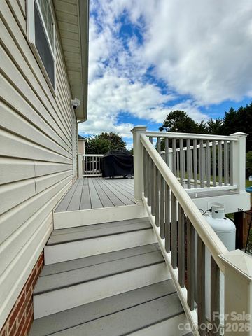 5360 Stonegate Farm Drive, Granite Falls, NC 28630