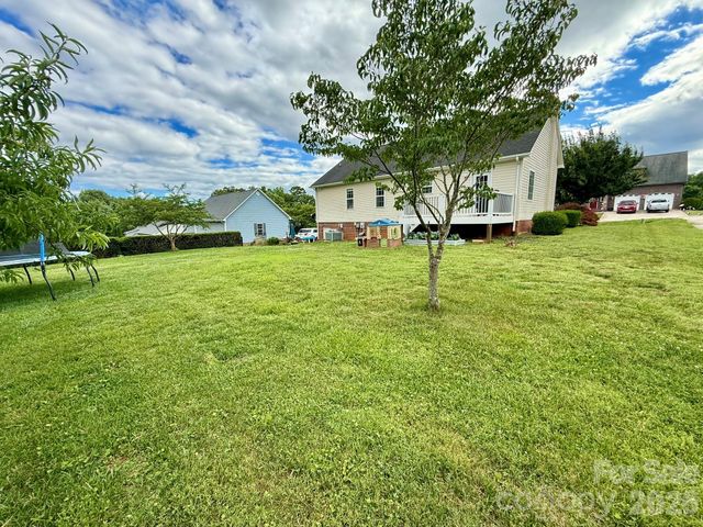 5360 Stonegate Farm Drive, Granite Falls, NC 28630