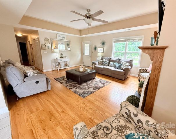 5360 Stonegate Farm Drive, Granite Falls, NC 28630