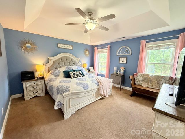 5360 Stonegate Farm Drive, Granite Falls, NC 28630
