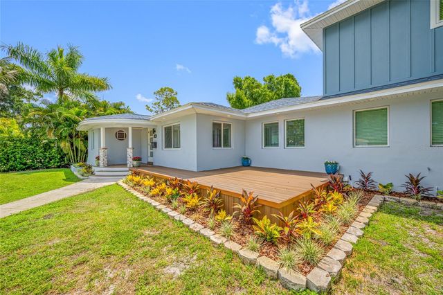 380 VILLAGRANDE AVENUE S, St Petersburg, FL 33707
