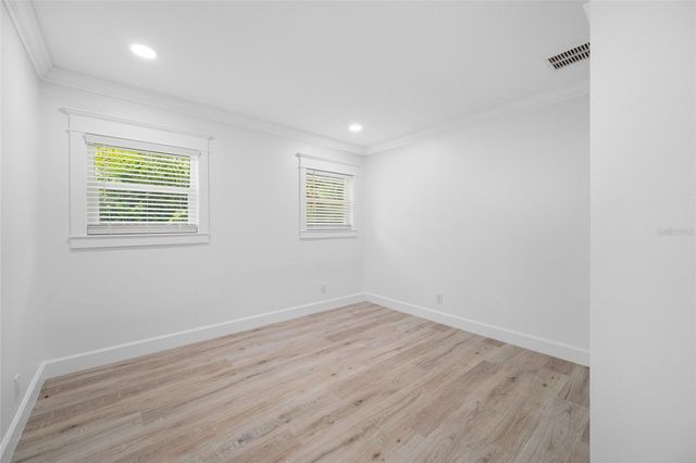 380 VILLAGRANDE AVENUE S, St Petersburg, FL 33707