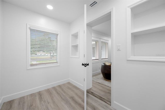380 VILLAGRANDE AVENUE S, St Petersburg, FL 33707