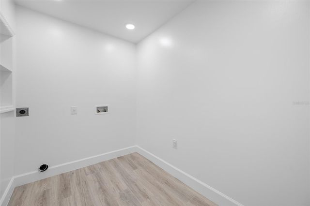 380 VILLAGRANDE AVENUE S, St Petersburg, FL 33707