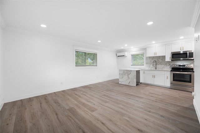 380 VILLAGRANDE AVENUE S, St Petersburg, FL 33707