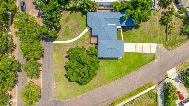 380 VILLAGRANDE AVENUE S, St Petersburg, FL 33707