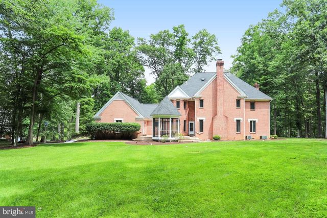 11109 ELMVIEW PL, Great Falls, VA 22066
