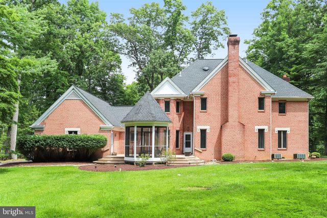 11109 ELMVIEW PL, Great Falls, VA 22066