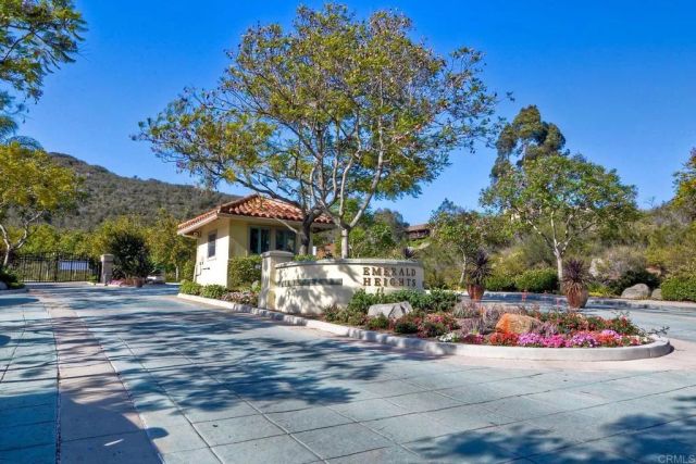 2183 CREST VIEW GLEN North, Escondido, CA 92026