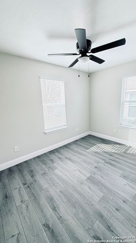 3430 W Salinas, San Antonio, TX 78207