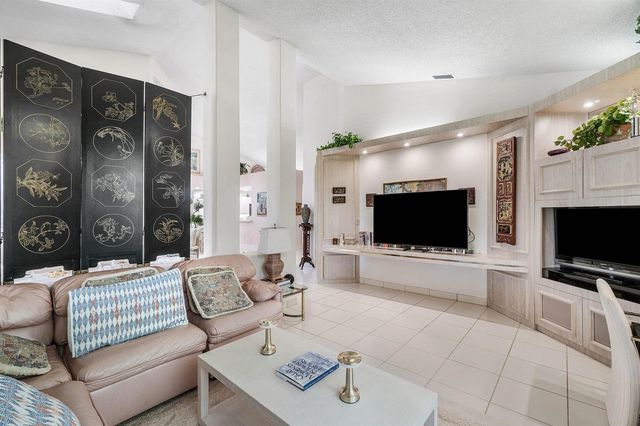 16909 Isle Of Palms Drive B, Delray Beach, FL 33484