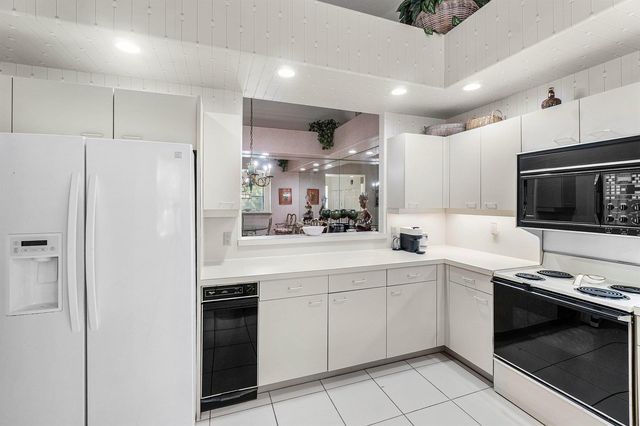 16909 Isle Of Palms Drive B, Delray Beach, FL 33484