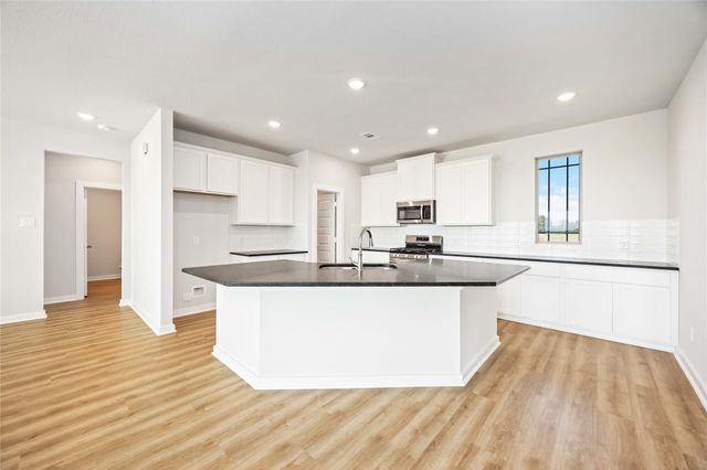 6727 Pelican Lane, Beasley, TX 77417