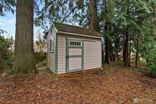 710 Z Street Se, Tumwater, WA 98501