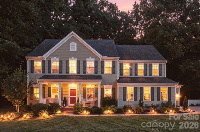 1009 Brookmeade Drive, Waxhaw, NC 28173