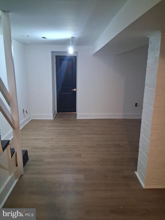 Image 31 of property listing at 2926 OAKLEY AVE, Baltimore, MD 21215