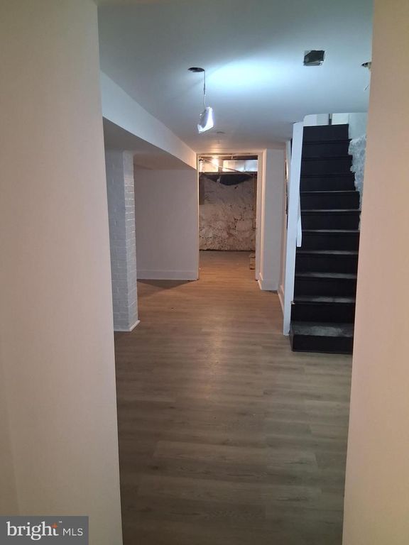 Image 33 of property listing at 2926 OAKLEY AVE, Baltimore, MD 21215