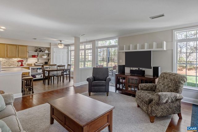 1095 AUTUMN HILL CT, Crozet, VA 22932