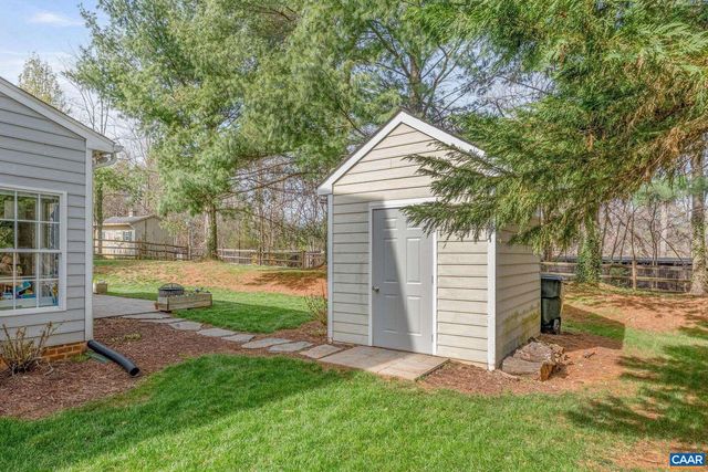 1095 AUTUMN HILL CT, Crozet, VA 22932