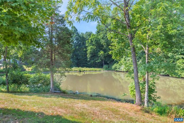 1095 AUTUMN HILL CT, Crozet, VA 22932