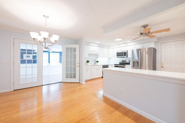 12 Quail Hollow Circle, Sandwich, MA 02563