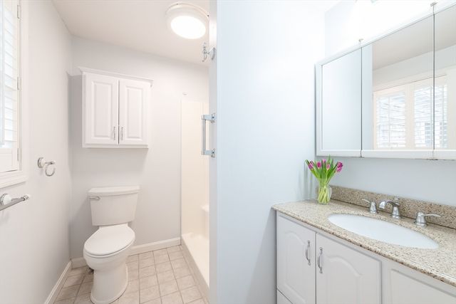 12 Quail Hollow Circle, Sandwich, MA 02563
