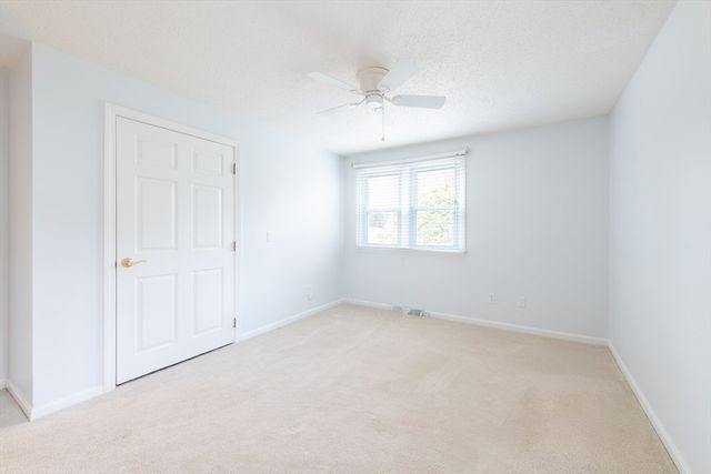 12 Quail Hollow Circle, Sandwich, MA 02563