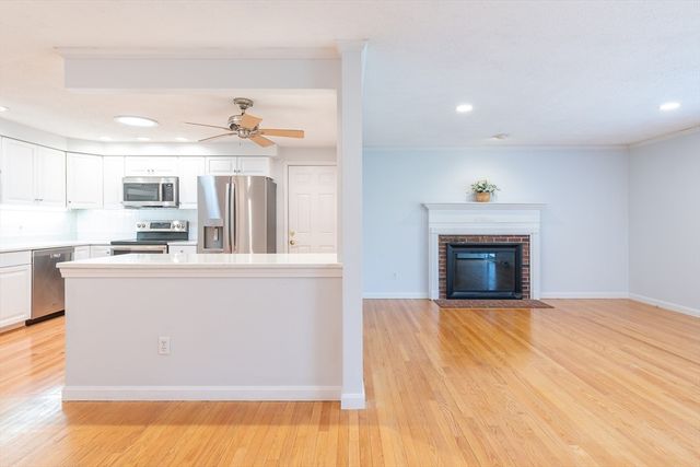 12 Quail Hollow Circle, Sandwich, MA 02563