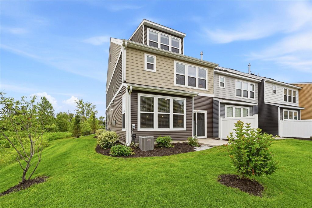 18466 60th Place N, Plymouth, MN 55446 — photo 3