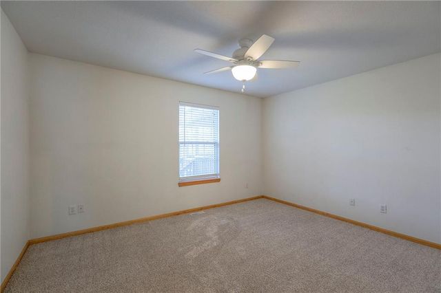 3413 S Arrowhead Court, Independence, MO 64057