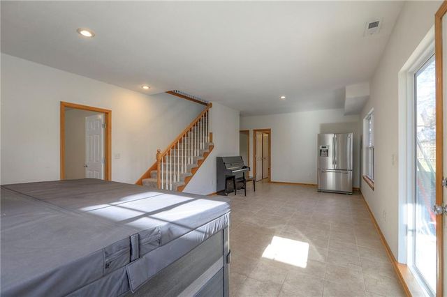 3413 S Arrowhead Court, Independence, MO 64057