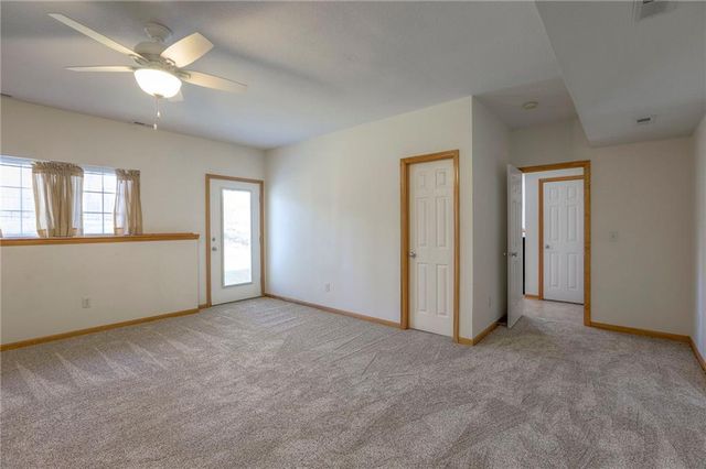 3413 S Arrowhead Court, Independence, MO 64057