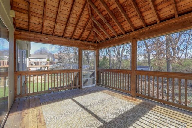 3413 S Arrowhead Court, Independence, MO 64057