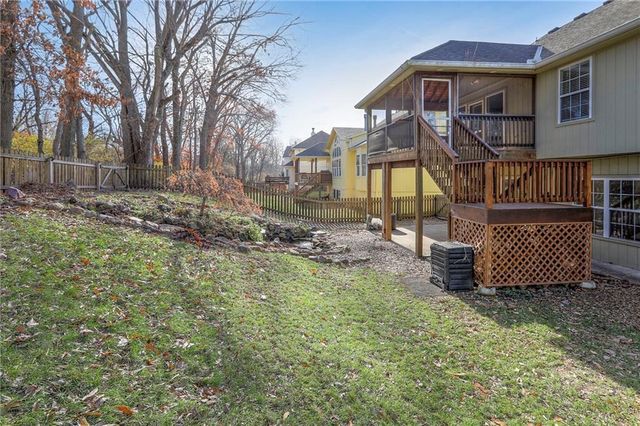 3413 S Arrowhead Court, Independence, MO 64057