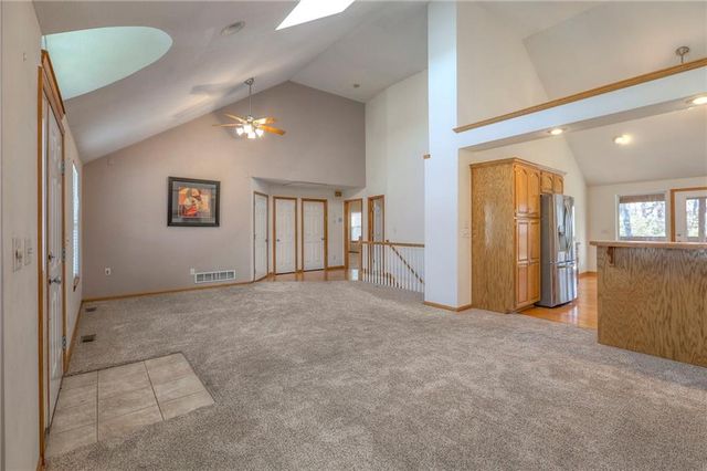 3413 S Arrowhead Court, Independence, MO 64057