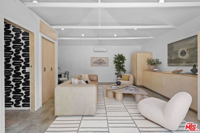 4026 Wasatch Avenue, Los Angeles, CA 90066