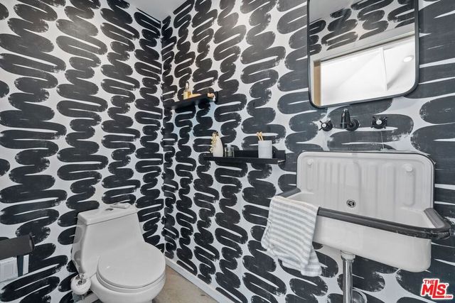4026 Wasatch Avenue, Los Angeles, CA 90066