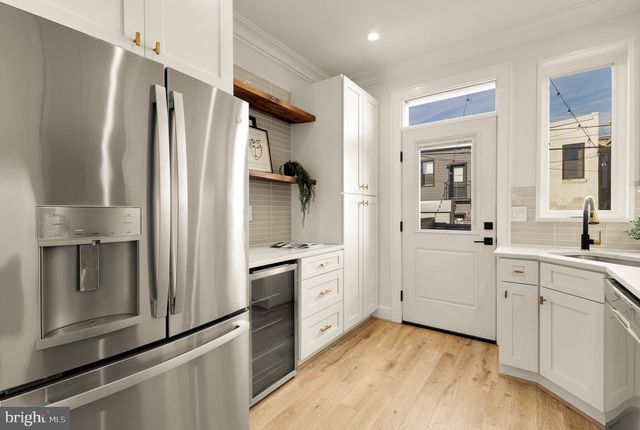 1304 EMERALD ST NE, Washington, DC 20002