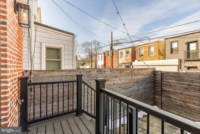 1304 EMERALD ST NE, Washington, DC 20002