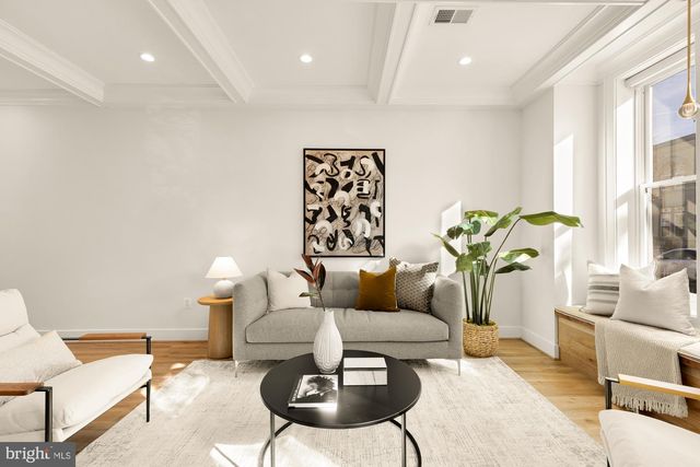 1304 EMERALD ST NE, Washington, DC 20002