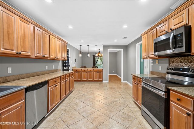5068 Menge Avenue, Pass Christian, MS 39571