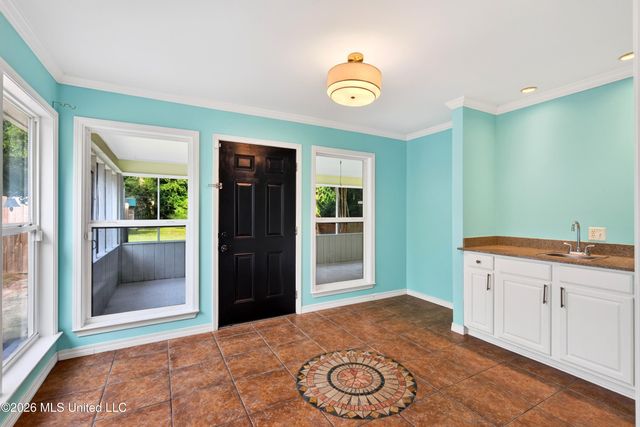 5068 Menge Avenue, Pass Christian, MS 39571