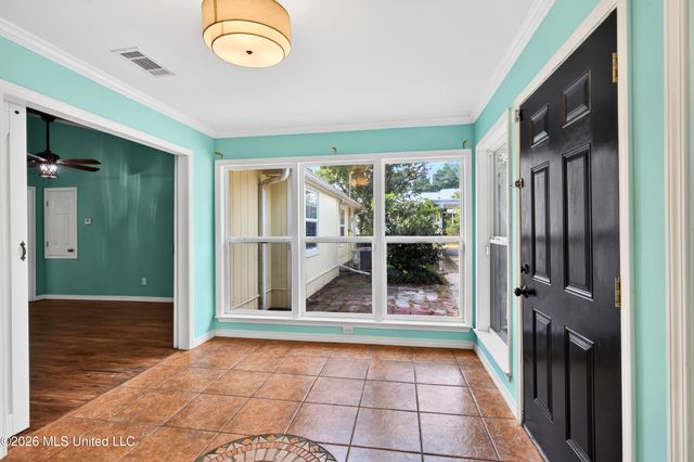 5068 Menge Avenue, Pass Christian, MS 39571