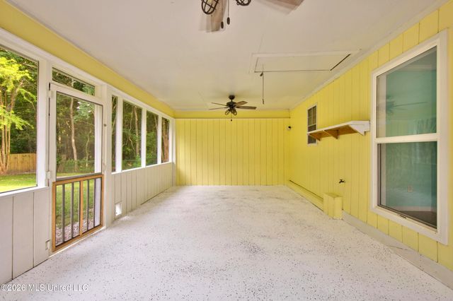 5068 Menge Avenue, Pass Christian, MS 39571