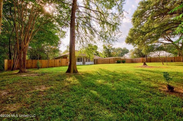 5068 Menge Avenue, Pass Christian, MS 39571